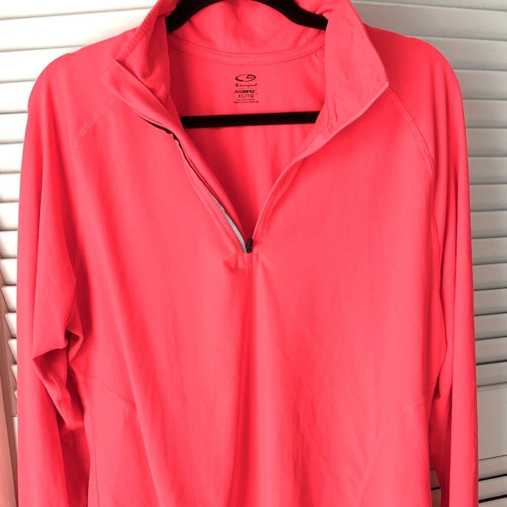 Champion Brand Sport Pullover Size XL Women's